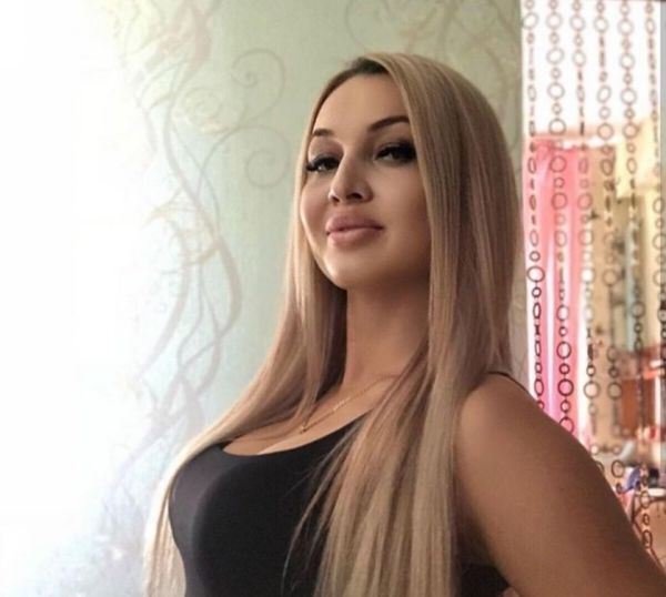 Нелли #1209401